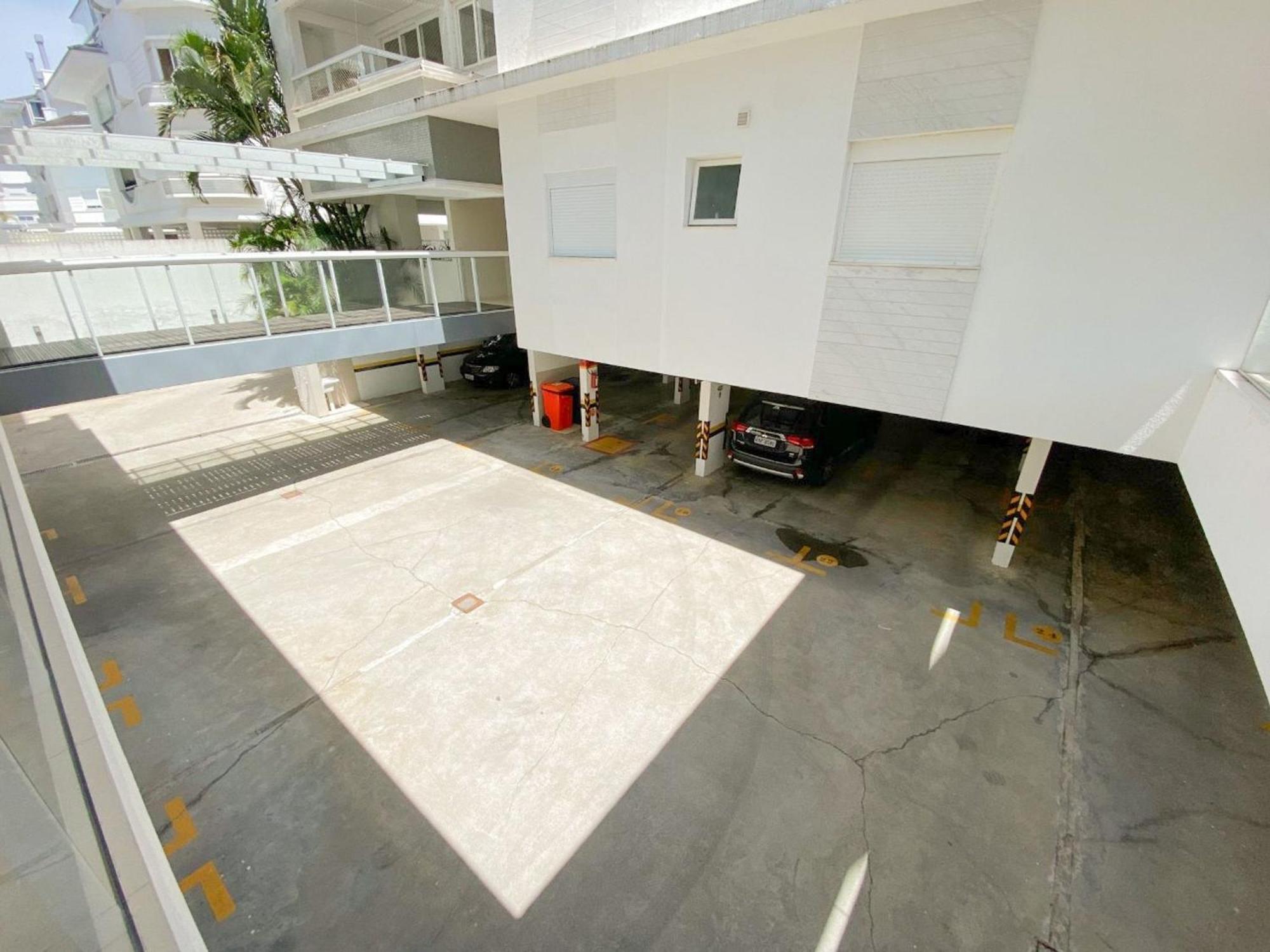 Apartamento Portofino Jurere Internacional